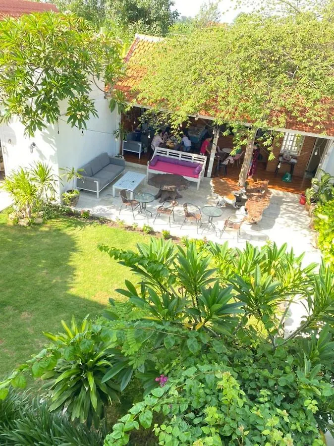 Hikari Guesthouse Seminyak